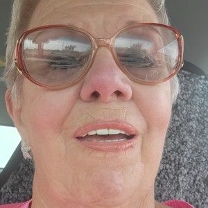 Meet your Posher, Jacqueline